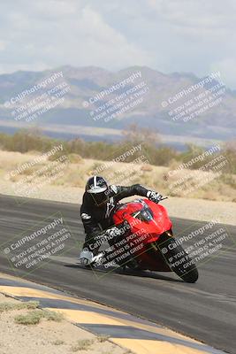 media/May-05-2025-Moto Forza (Mon) [[3c1838c5e5]]/2-B Group/Session 2 (Turn 7 Inside)/